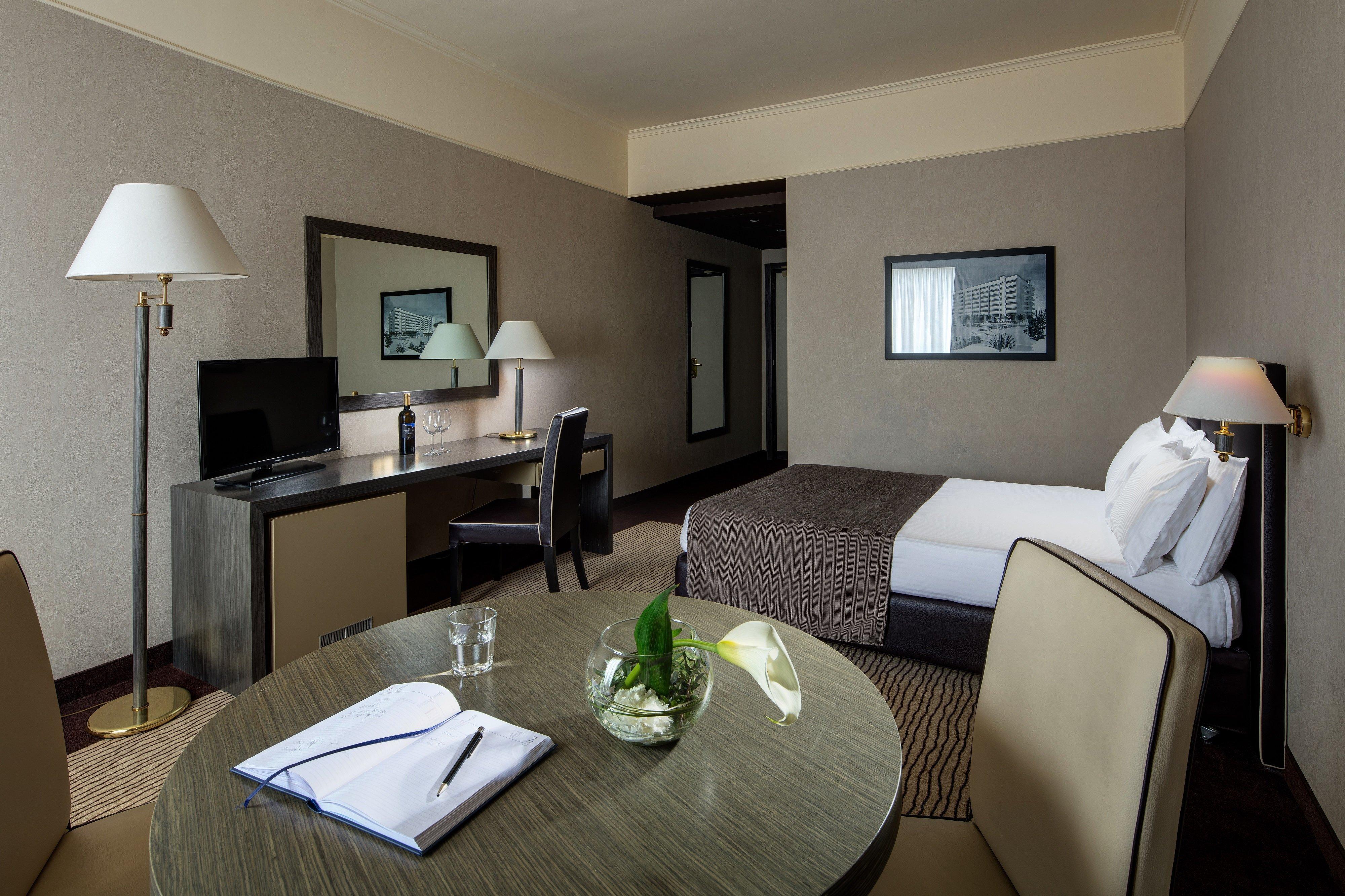 Holiday Inn Rome - Eur Parco Dei Medici By Ihg מראה חיצוני תמונה